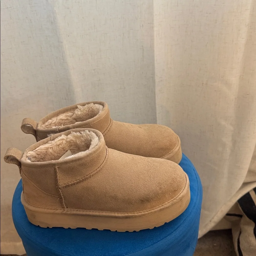 Ugg Platform mini